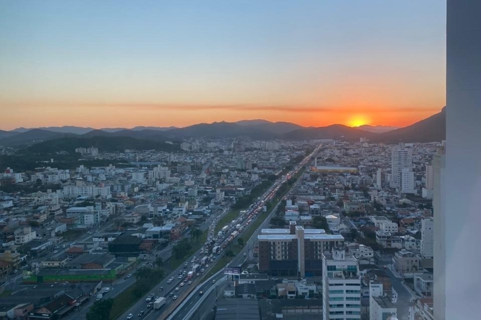 Apartamento 4 dormitórios Marina Beach Towers, Barra Sul - Balneário Camboriú
