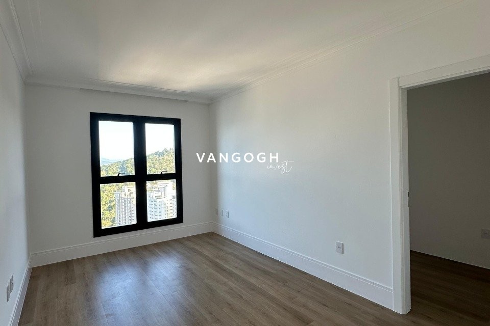 Apartamento 4 dormitórios Edifício St. Clair, Centro - ITAPEMA