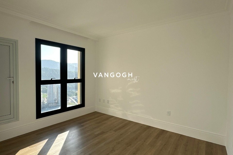 Apartamento 4 dormitórios Edifício St. Clair, Centro - ITAPEMA