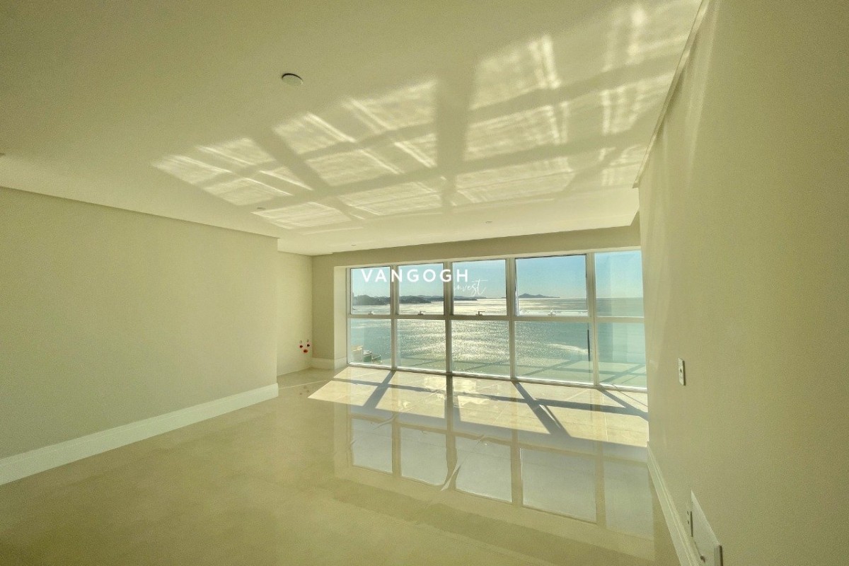 Apartamento 4 dormitórios One Tower  Residence, Frente Mar - Balneário Camboriú