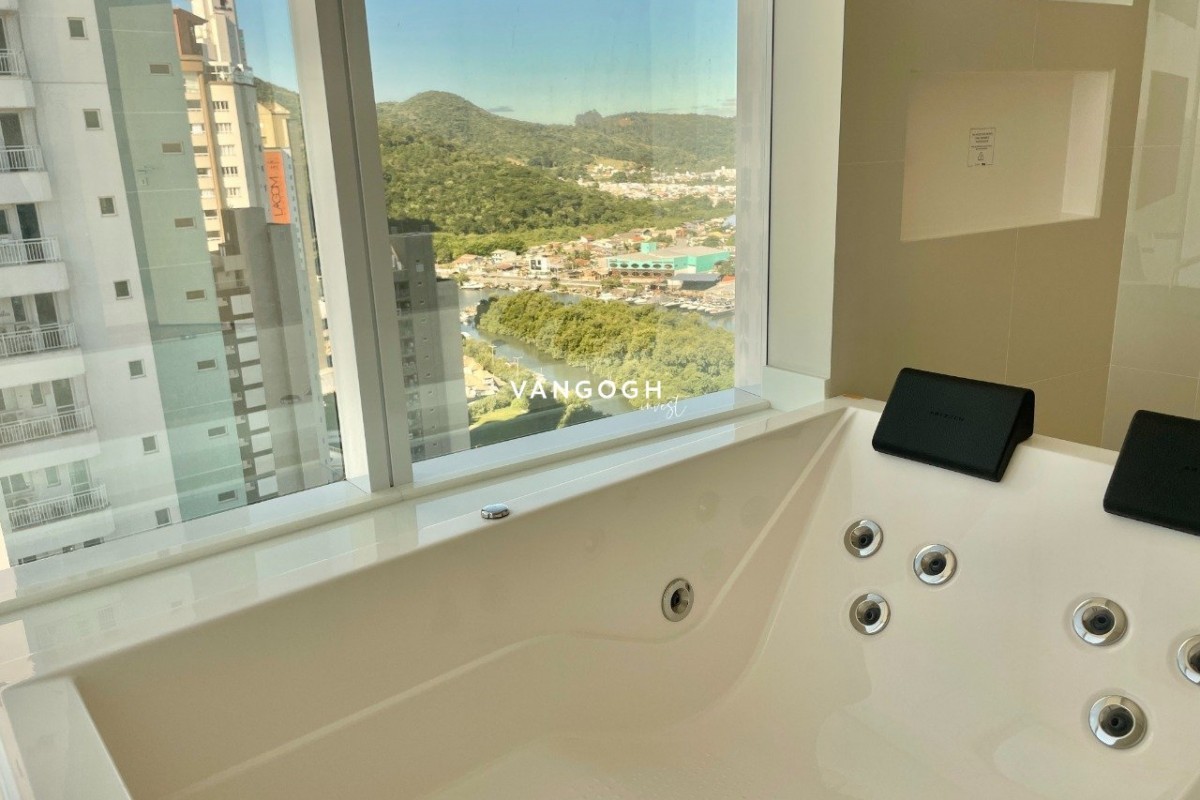 Apartamento 4 dormitórios One Tower  Residence, Frente Mar - Balneário Camboriú