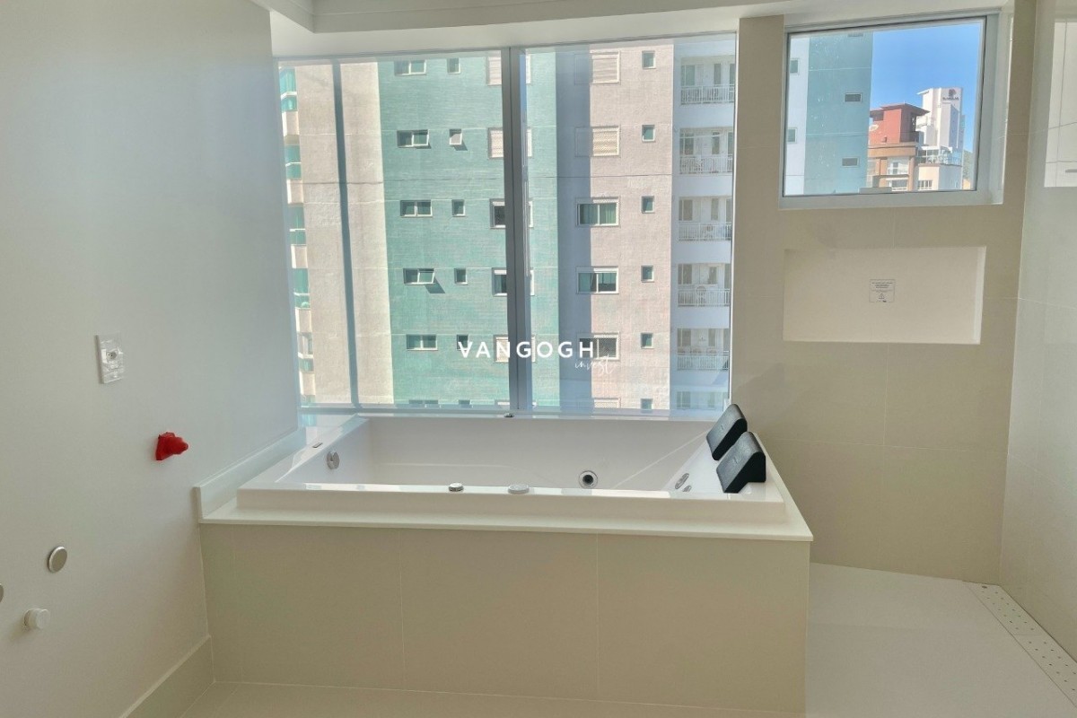 Apartamento 4 dormitórios One Tower  Residence, Frente Mar - Balneário Camboriú