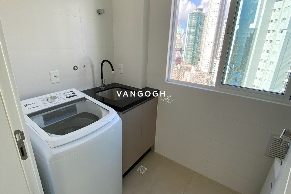 Apartamento 3 dormitórios San Carlo Residence, Centro - Balneário Camboriú