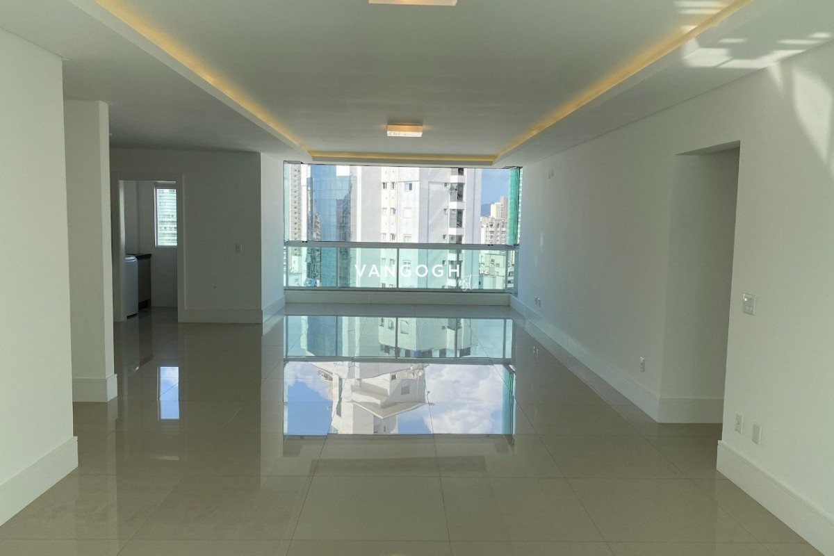 Apartamento 3 dormitórios San Carlo Residence, Centro - Balneário Camboriú