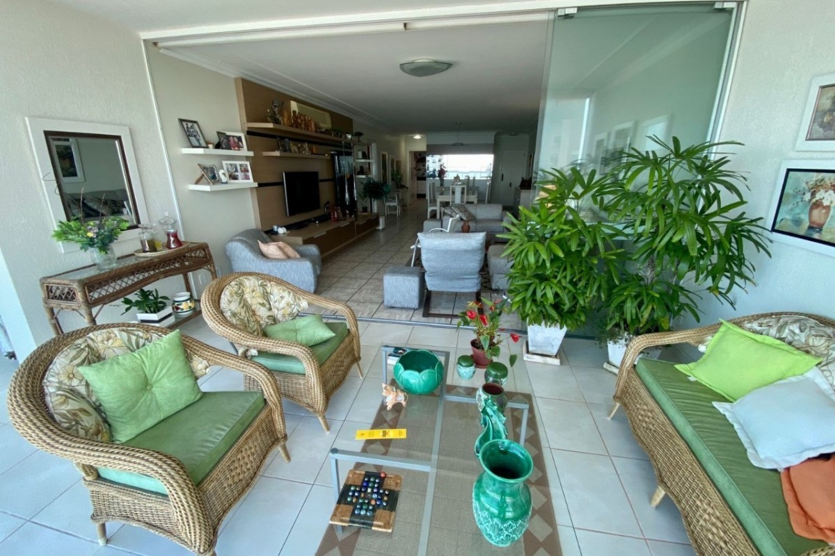 Apartamento 3 dormitórios Luiz Dalcanale Filho, Frente Mar - Balneário Camboriú
