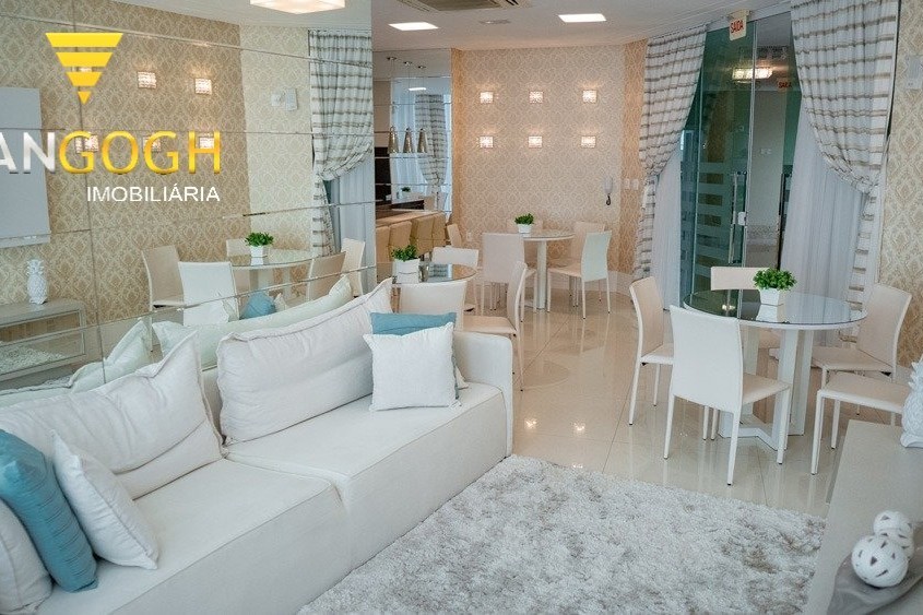 Apartamento 3 dormitórios Grand Royale, Quadra Mar - Balneário Camboriú