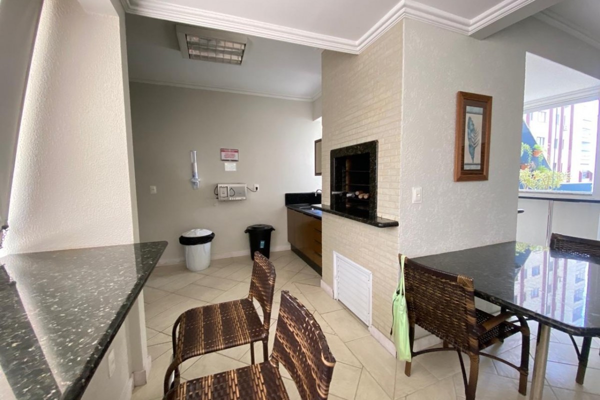 Apartamento 2 dormitórios Marquês de Firenze, Quadra Mar - Balneário Camboriú