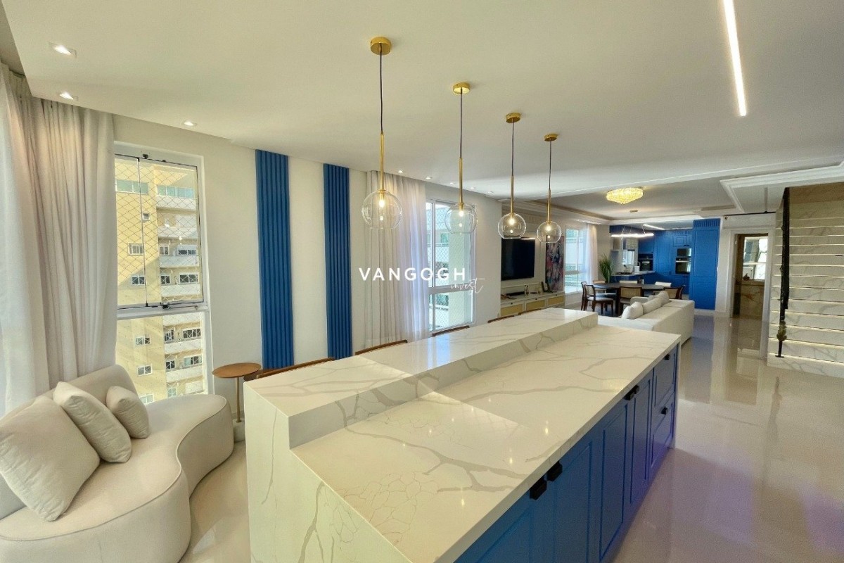Apartamento 4 dormitórios Marie Antoinette, Meia Praia - ITAPEMA