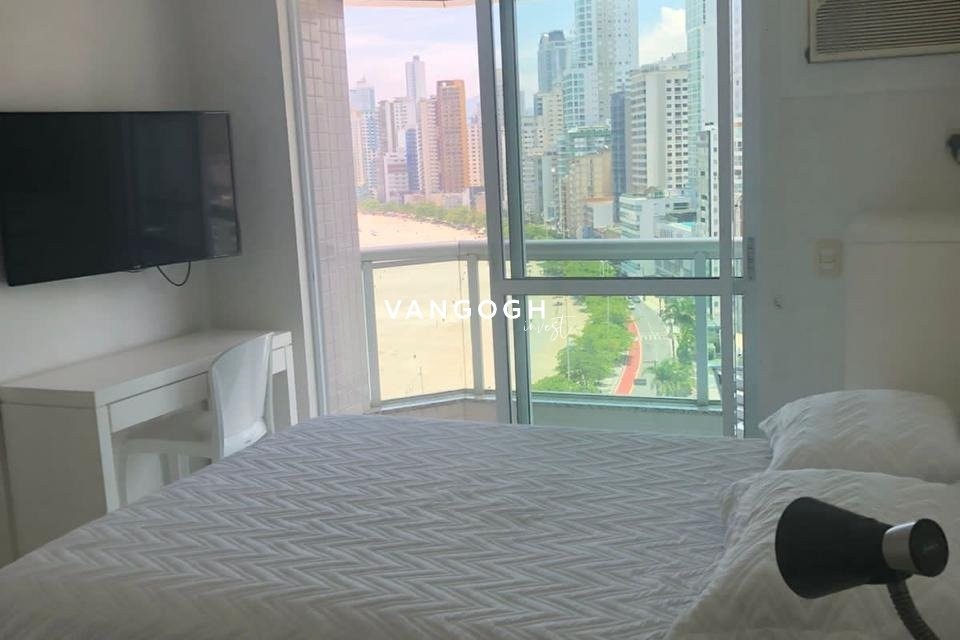 Apartamento 3 dormitórios Edifício Champs Elysées, Pioneiros - Balneário Camboriú