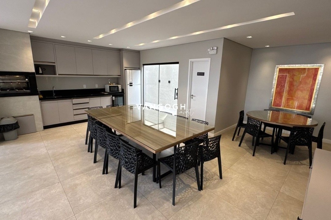 Apartamento 4 dormitórios Maria Luiza, Frente Mar - Balneário Camboriú