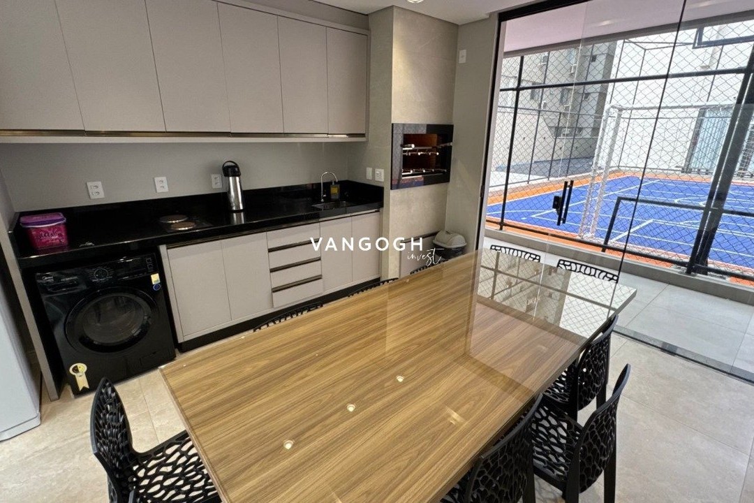 Apartamento 4 dormitórios Maria Luiza, Frente Mar - Balneário Camboriú
