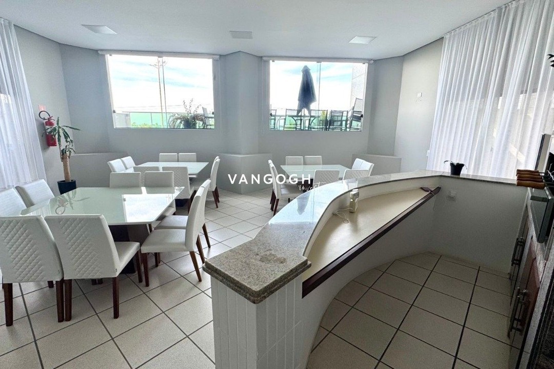 Apartamento 4 dormitórios Maria Luiza, Frente Mar - Balneário Camboriú