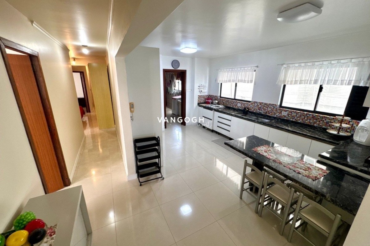 Apartamento 4 dormitórios Maria Luiza, Frente Mar - Balneário Camboriú