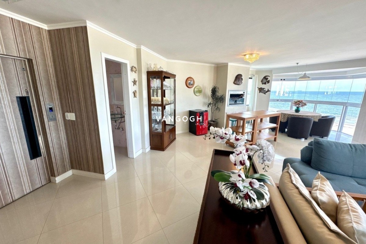 Apartamento 4 dormitórios Maria Luiza, Frente Mar - Balneário Camboriú