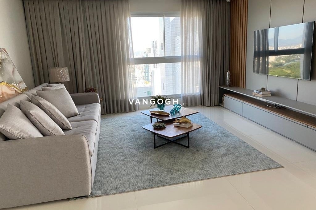 Apartamento 4 dormitórios Epic Tower, Frente Mar - Balneário Camboriú
