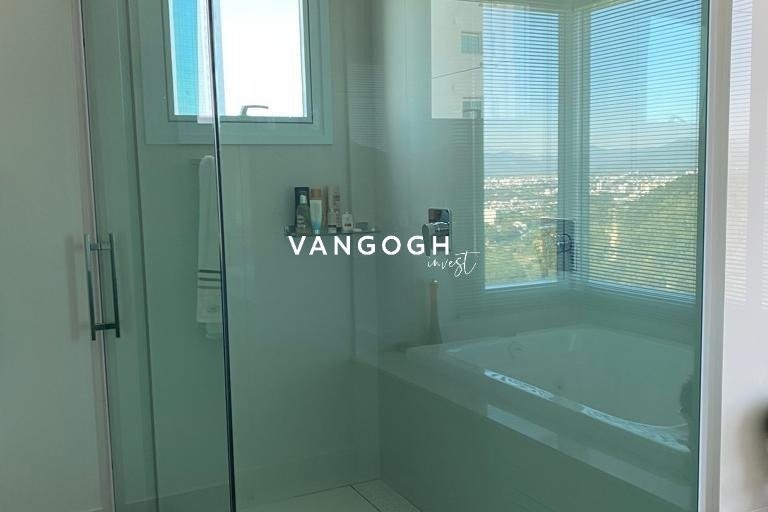 Apartamento 4 dormitórios Epic Tower, Frente Mar - Balneário Camboriú
