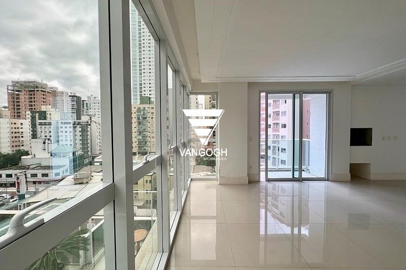 Apartamento 3 dormitórios Le Parc Residence, Centro - Balneário Camboriú