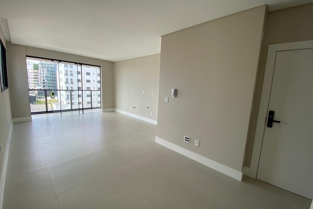 Apartamento 2 dormitórios BRAVA 22