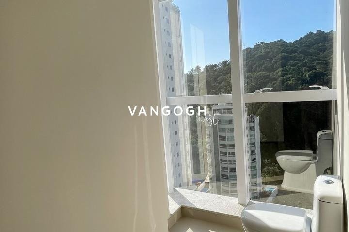 Apartamento 4 dormitórios Ed. Cartier Residence, Pioneiros - Balneário Camboriú