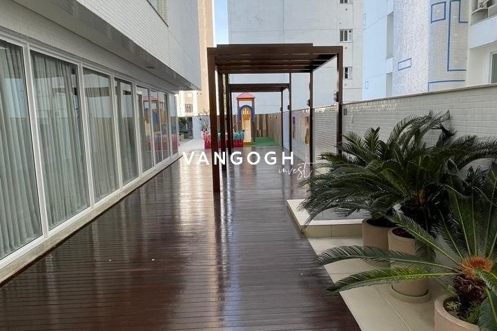 Apartamento 4 dormitórios Ed. Cartier Residence, Pioneiros - Balneário Camboriú