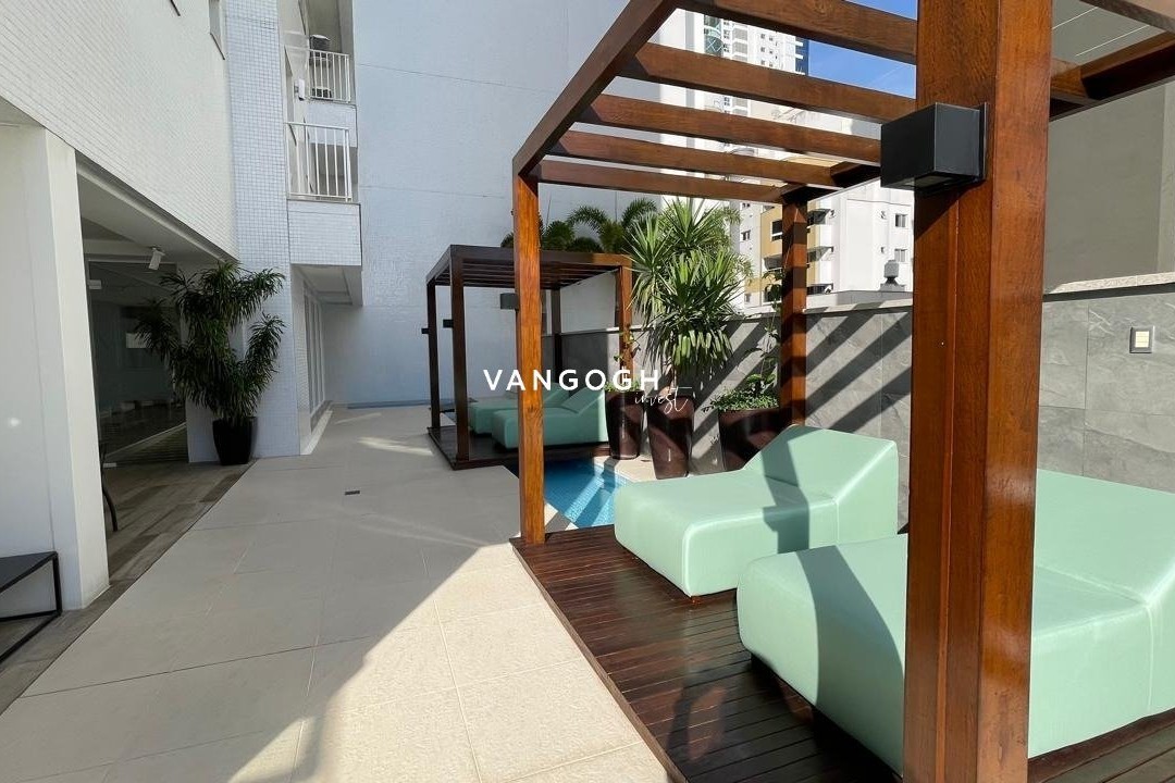 Apartamento 4 dormitórios Ed. Cartier Residence, Pioneiros - Balneário Camboriú