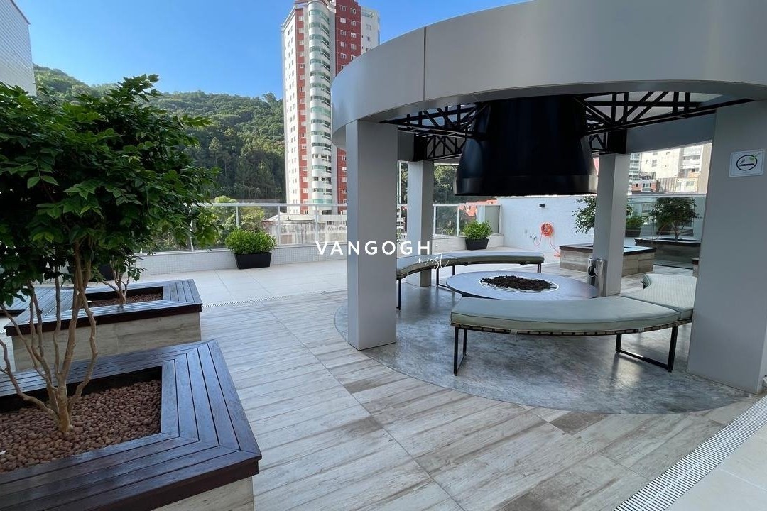 Apartamento 4 dormitórios Ed. Cartier Residence, Pioneiros - Balneário Camboriú