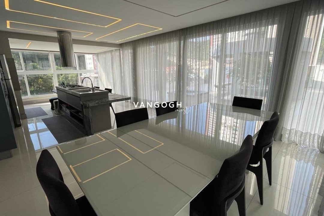 Apartamento 4 dormitórios Ed. Cartier Residence, Pioneiros - Balneário Camboriú