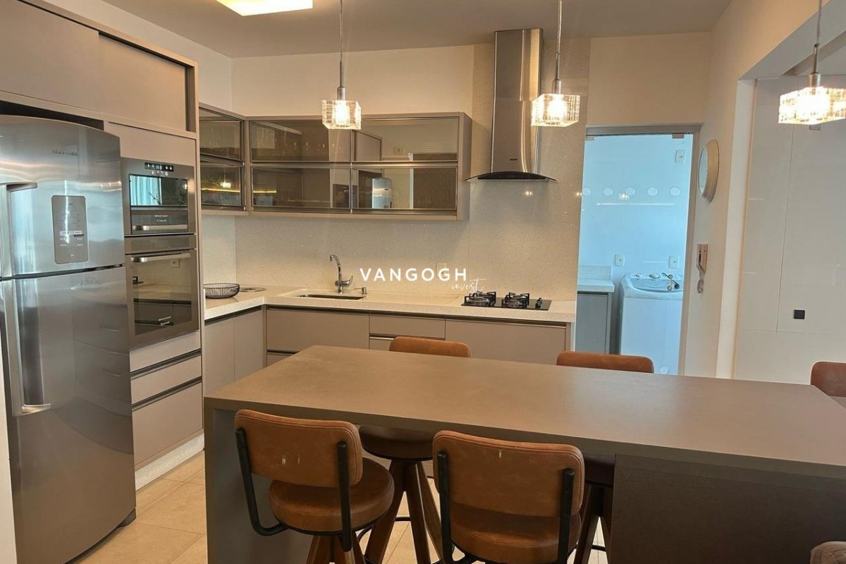 Apartamento 3 dormitórios La Madeson, Quadra Mar - Balneário Camboriú