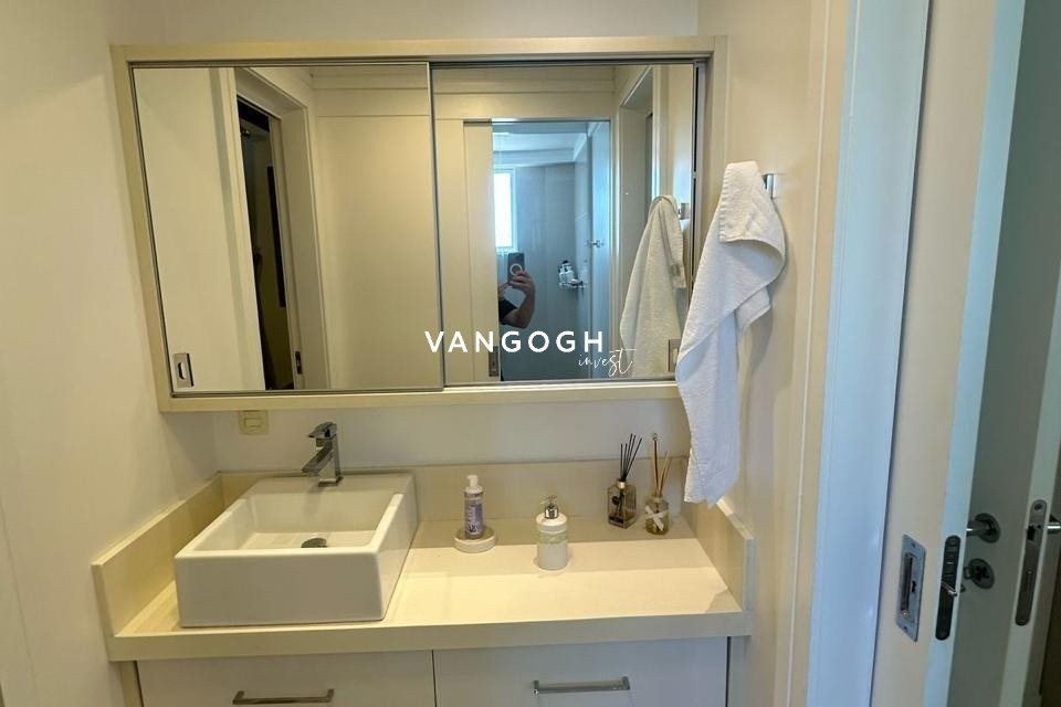 Apartamento 3 dormitórios La Madeson, Quadra Mar - Balneário Camboriú