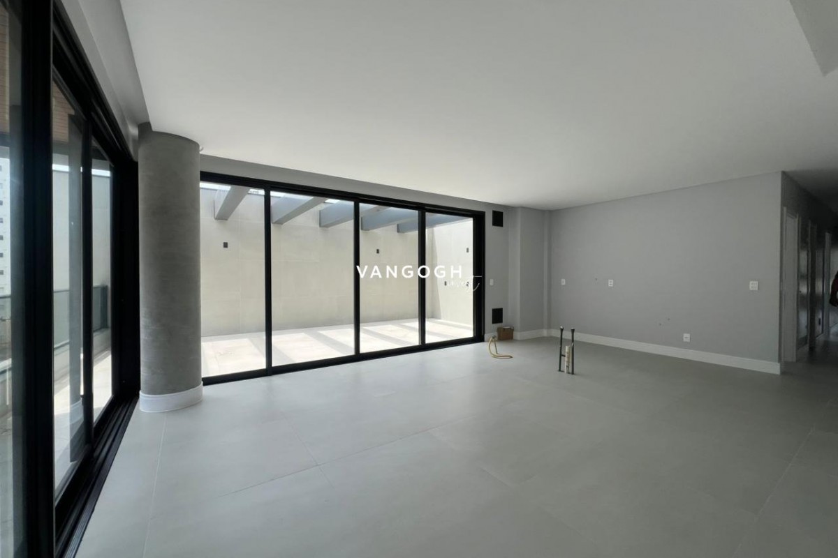 Apartamento 3 dormitórios Dusseldorf