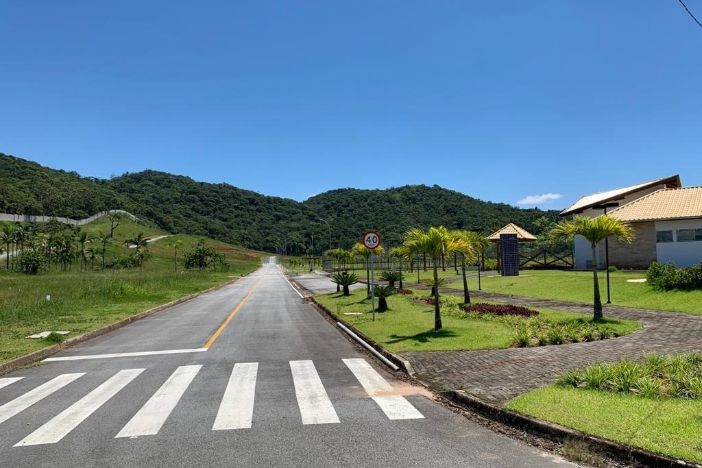 Terreno Parque do Lago, Rio do Meio - Camboriú