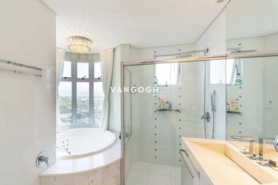 Apartamento 4 dormitórios Renaissance, Frente Mar - Balneário Camboriú