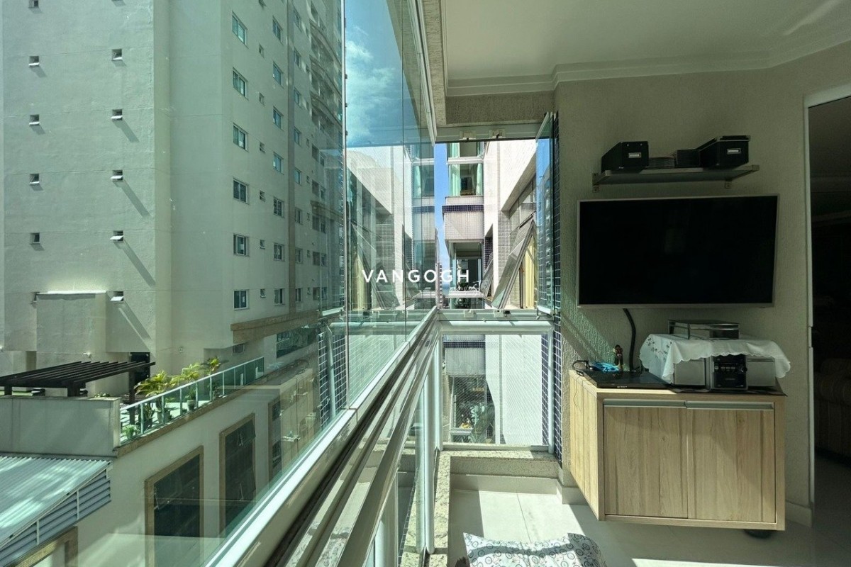 Apartamento 3 dormitórios Edificio Imperio Das Aguas, Meia Praia - ITAPEMA