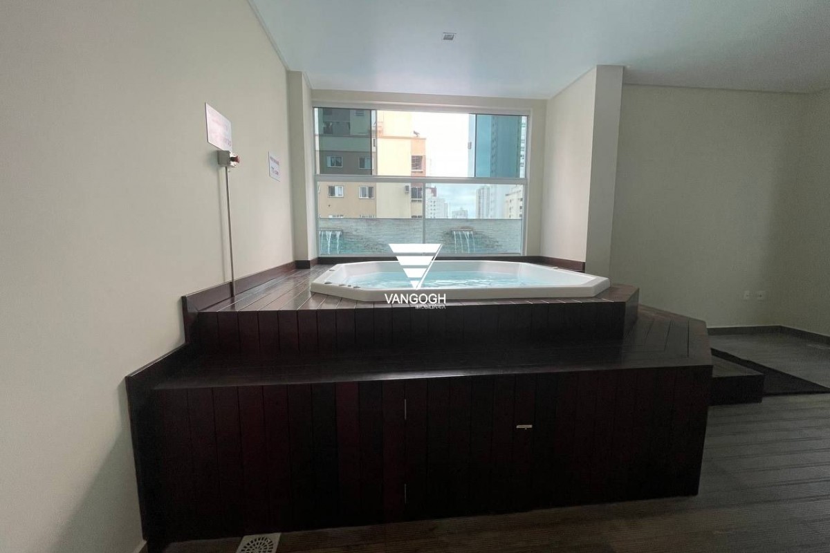 Apartamento 3 dormitórios Érico Veríssimo, Centro - Balneário Camboriú