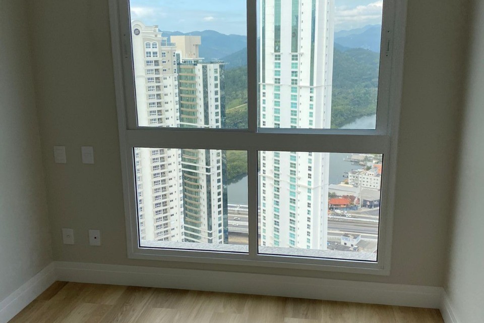 Apartamento 4 dormitórios Magnifique Tower, Quadra Mar - Balneário Camboriú