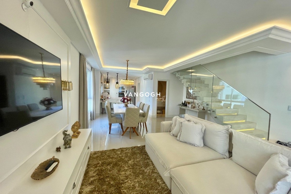 Apartamento 4 dormitórios Marie Antoinette, Meia Praia - ITAPEMA
