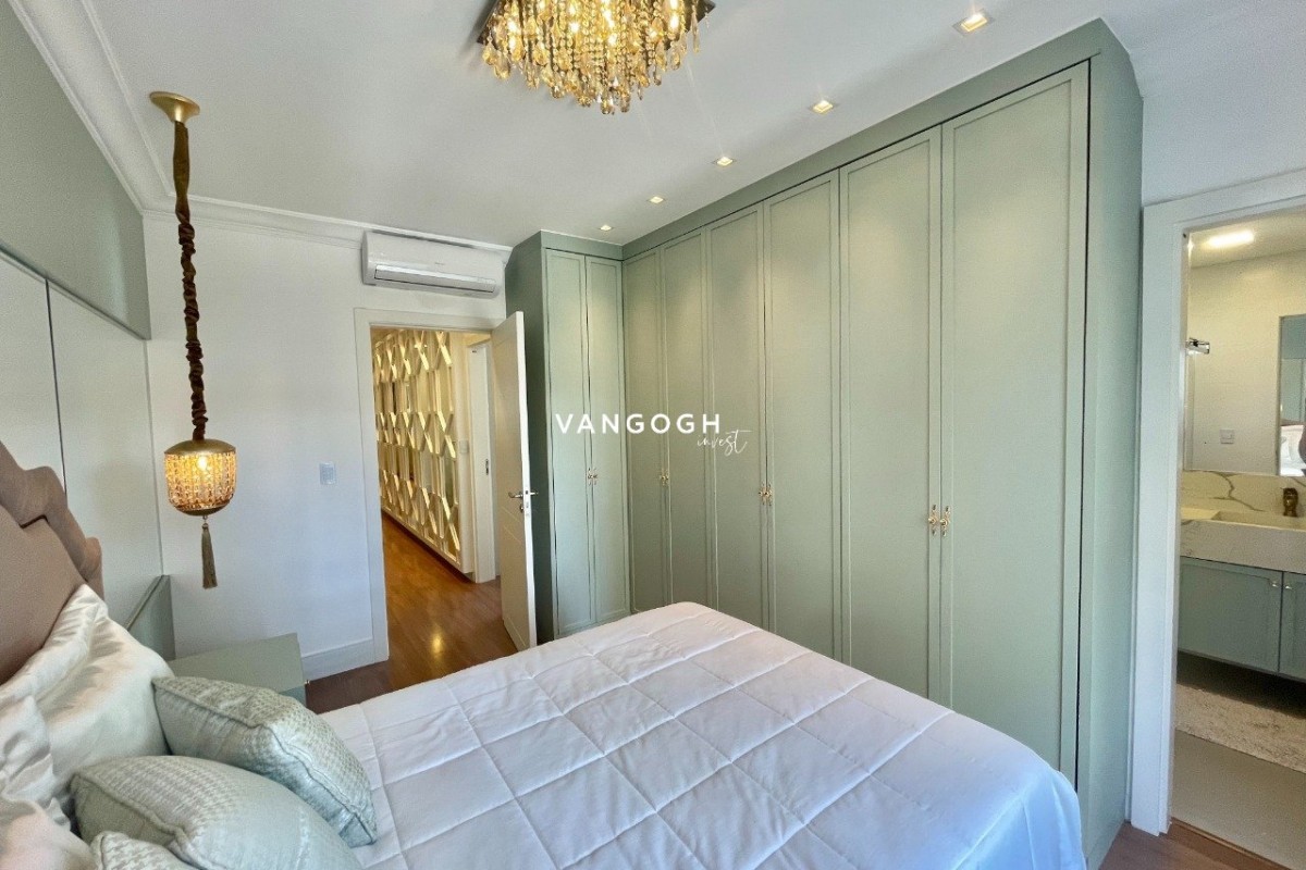 Apartamento 4 dormitórios Marie Antoinette, Meia Praia - ITAPEMA