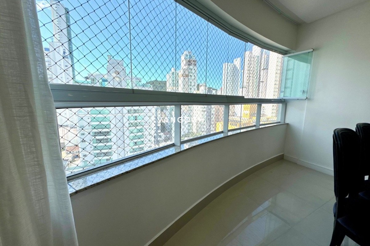 Apartamento 3 dormitórios Edifício Portal de Antares, Pioneiros - Balneário Camboriú