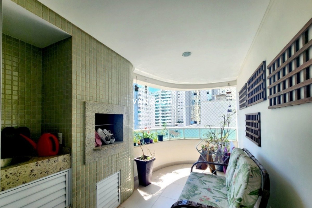 Apartamento 3 dormitórios Green Tower, Centro - Balneário Camboriú