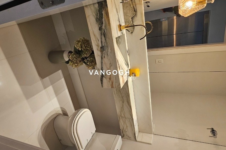 Apartamento 4 dormitórios Ed. Salinas - Quadra Mar, Meia Praia - ITAPEMA