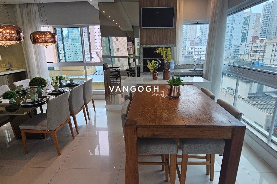 Apartamento 4 dormitórios Ed. Salinas - Quadra Mar, Meia Praia - ITAPEMA