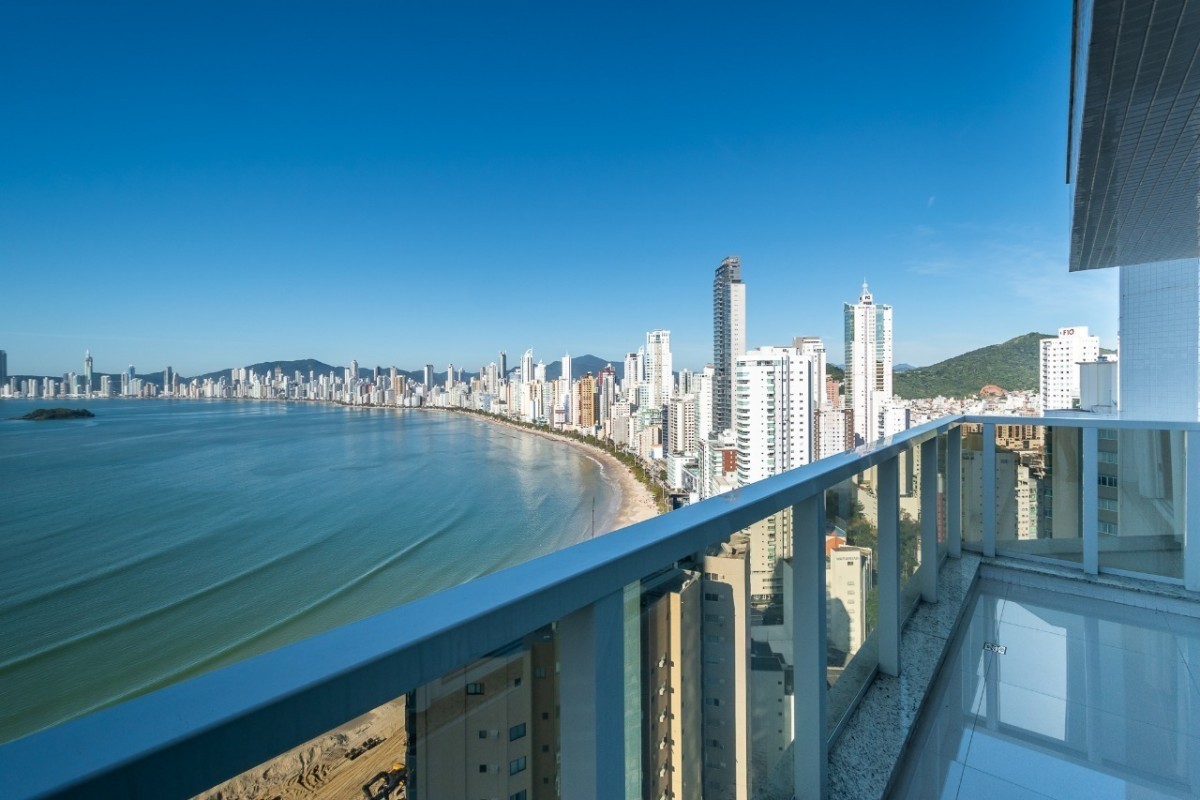 Apartamento 3 dormitórios Infinity Coast, Quadra Mar - Balneário Camboriú