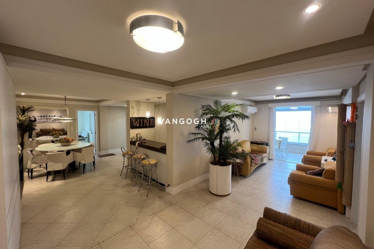 Apartamento 4 dormitórios Edifício Itajaçu, Centro - Balneário Camboriú
