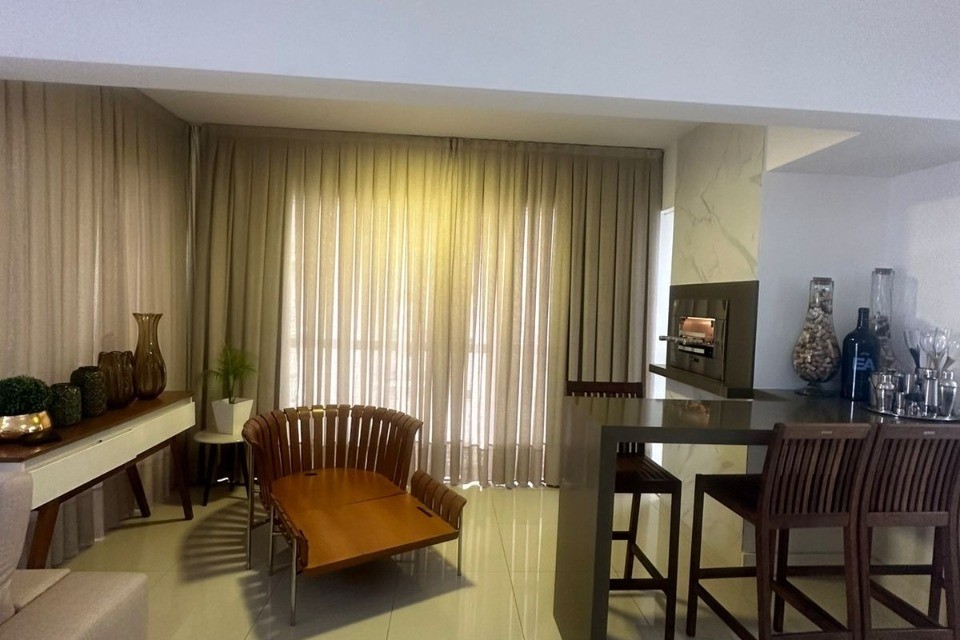 Apartamento 3 dormitórios Regio Di Calabria, Centro - Balneário Camboriú