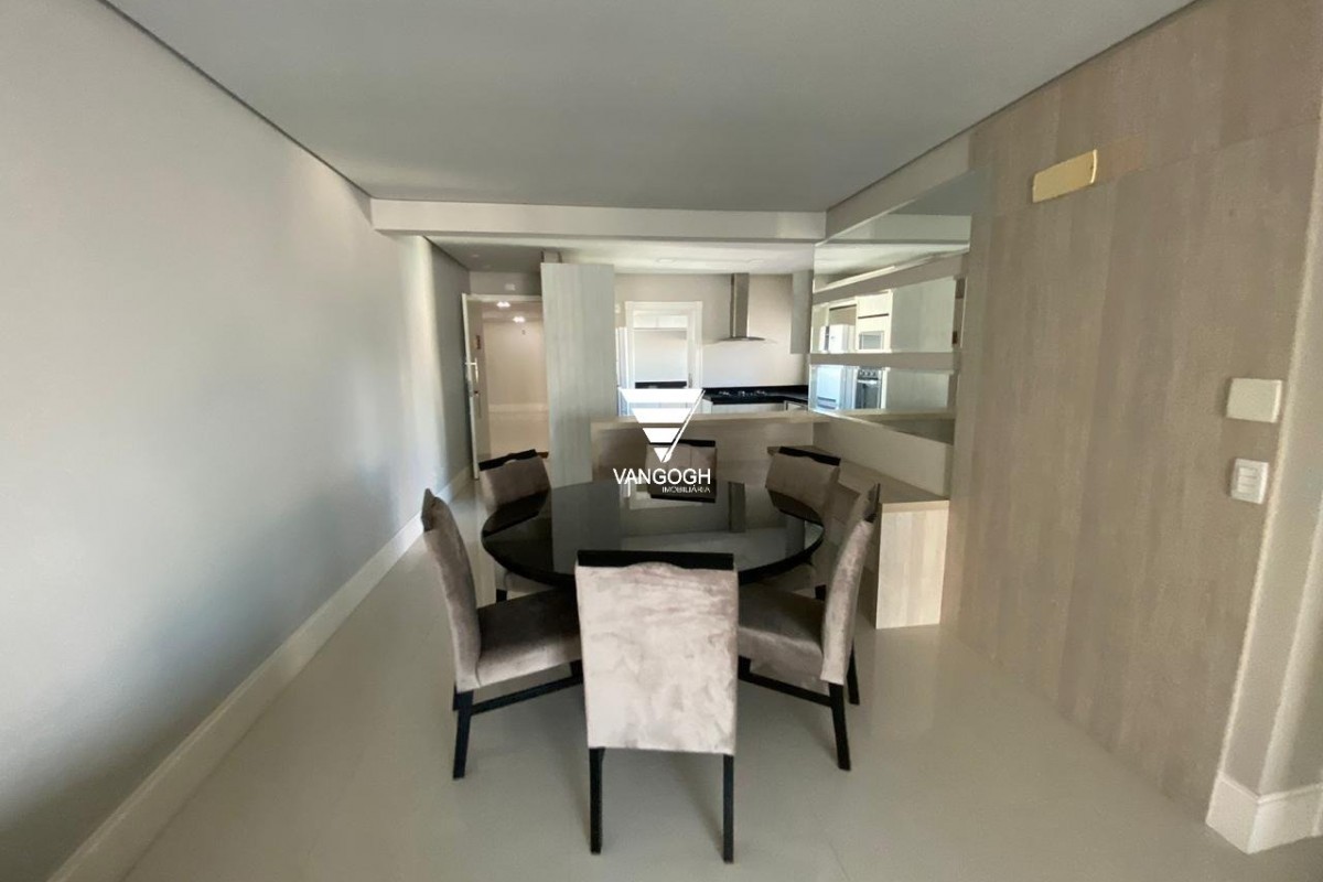 Apartamento 3 dormitórios Le Majestic, Quadra Mar - Balneário Camboriú