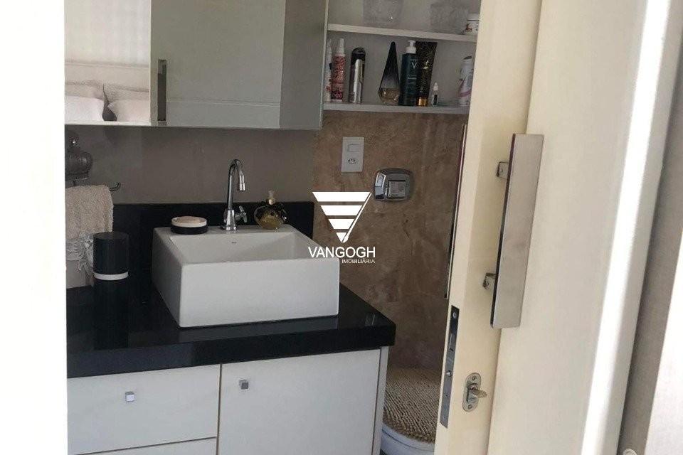 Apartamento 3 dormitórios Dr. Blumenau, Quadra Mar - Balneário Camboriú