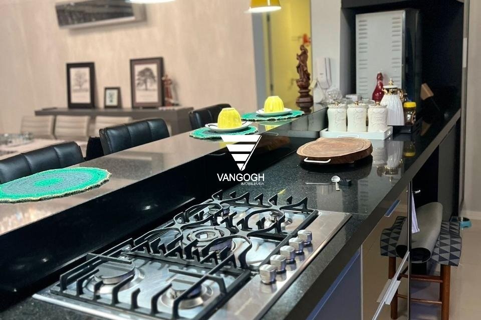 Apartamento 3 dormitórios Pablo Neruda, Quadra Mar - Balneário Camboriú