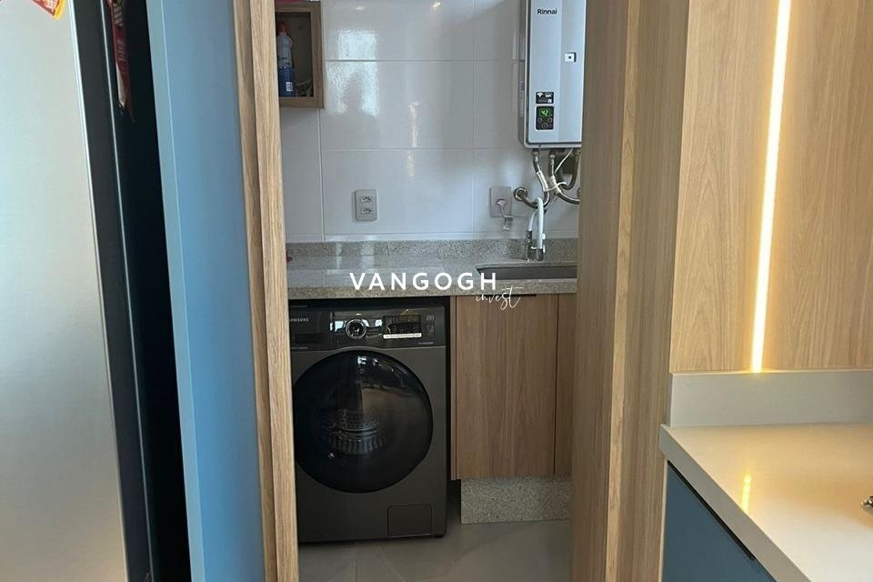 Apartamento 3 dormitórios Edifício Maria Valentina, Centro - Balneário Camboriú
