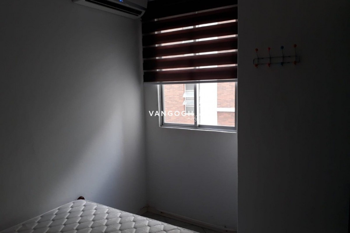 Apartamento 2 dormitórios Edifício Londrina, Centro - Balneário Camboriú