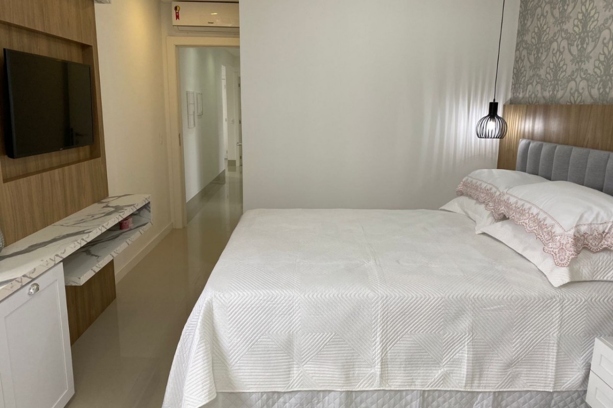 Apartamento 4 dormitórios Villa Castelli, Centro - Balneário Camboriú